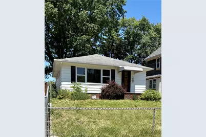 451 9th Street, Elyria, OH 44035 - Photo 1