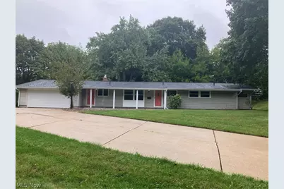 1201 Woodrow Street NW, North Canton, OH 44720 - Photo 1