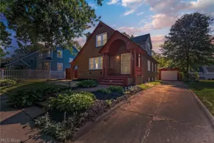 650 S Sunset View Dr, Akron, OH 44320 - Photo 1
