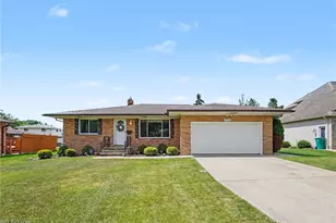 272 N Skyline Dr, Green Hills, OH 44131 - Photo 1