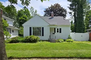 1404 Bryden Dr, Akron, OH 44313 - Photo 1