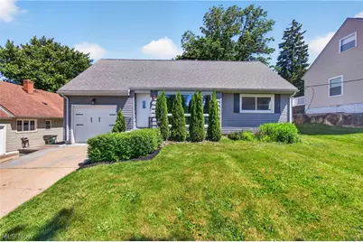 153 Far View Drive SW, North Canton, OH 44720 - Photo 1
