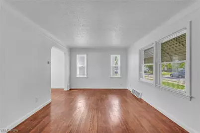 15803 Delrey Avenue, Loveland, OH 44128 - Photo 1