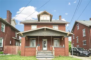 136 Smith Ave NW, Canton, OH 44708 - Photo 1
