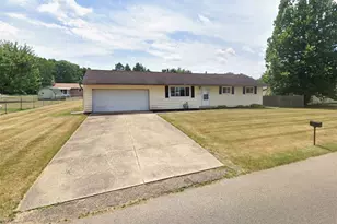 3316 34th St NE, Canton, OH 44705 - Photo 1