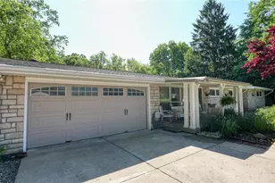 2270 Weiler Dr, Zanesville, OH 43701 - Photo 1