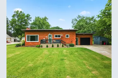 2221 Schneider Street NW, North Canton, OH 44720 - Photo 1