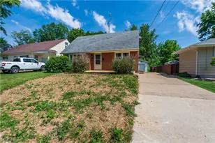 1703 41st St NW, Canton, OH 44709 - Photo 1