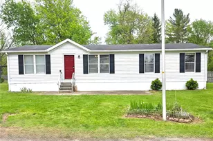 3250 Maysville Pike, Zanesville, OH 43701 - Photo 1