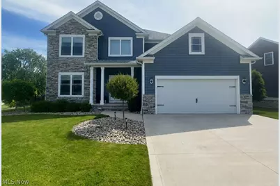 9505 Scarlett Way, Mentor, OH 44060 - Photo 1