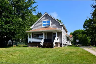 1031 E Wallings Road, Grandview Heights, OH 44147 - Photo 1