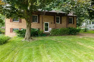5520 Apple Ridge Cir, Clinton, OH 44216 - Photo 1