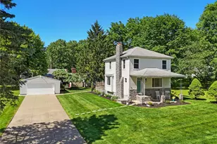 327 Sewell Ave, Akron, OH 44319 - Photo 1