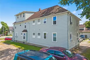 246 5th St NW, Barberton, OH 44203 - Photo 1