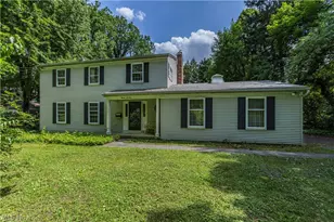 2070 White Pond Dr, Akron, OH 44313 - Photo 1