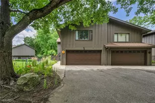 7444 Millrace Ln, Sagamore Hills, OH 44067 - Photo 1