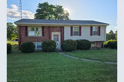 20371 Skyline Drive, Wellsville, OH 43968 - Photo 1