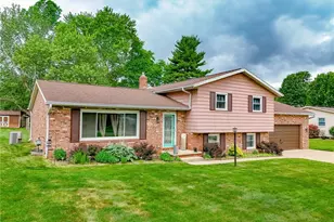 5862 Canterbury Rd, New Franklin, OH 44319 - Photo 1