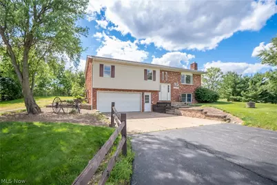 3535 17th Street SW, Massillon, OH 44647 - Photo 1