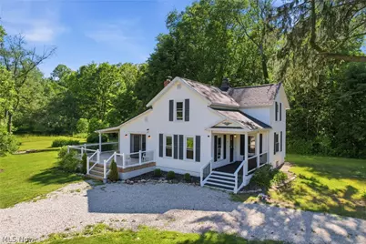 10569 Mulberry Road, Chardon, OH 44024 - Photo 1
