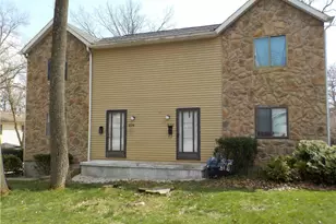 834 Loomis Ave, Cuyahoga Falls, OH 44221 - Photo 1