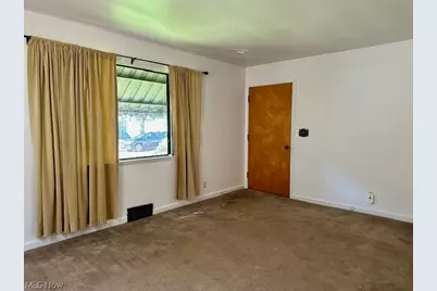 751 Thayer Street #down, Akron, OH 44310 - Photo 1