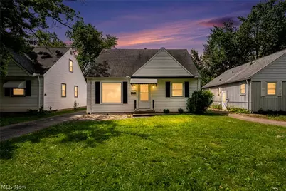 18401 Parkmount Avenue, Loveland, OH 44135 - Photo 1