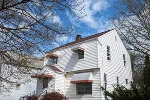 18707 Shawnee Ave, Loveland, OH 44119 - Photo 1