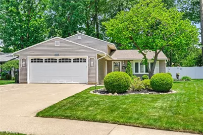 755 Bedford Avenue, Elyria, OH 44035 - Photo 1