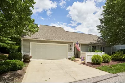 885 Kenton Court, Akron, OH 44313 - Photo 1
