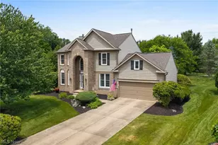559 Alliance Dr, Sagamore Hills, OH 44067 - Photo 1