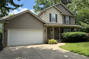 1504 White Ave, Akron, OH 44307 - Photo 1
