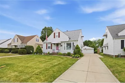 2212 Larchmont Drive, Wickliffe, OH 44092 - Photo 1