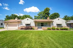 7988 Wright Rd, Grandview Heights, OH 44147 - Photo 1