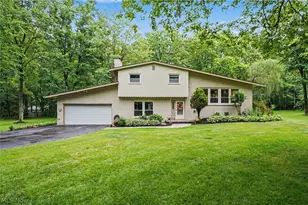 669 Westridge Rd, Akron, OH 44333 - Photo 1
