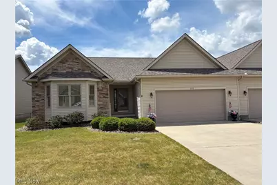 939 Park Place, Niles, OH 44446 - Photo 1