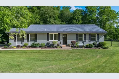 2655 Eva Circle, Zanesville, OH 43701 - Photo 1