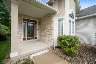9628 Scottsdale Dr, Grandview Heights, OH 44147 - Photo 1