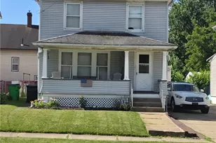 966 W Hopocan Ave, Barberton, OH 44203 - Photo 1