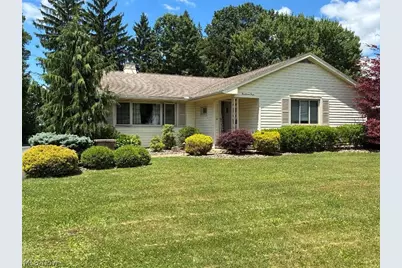 573 Grandview Avenue, East Palestine, OH 44413 - Photo 1