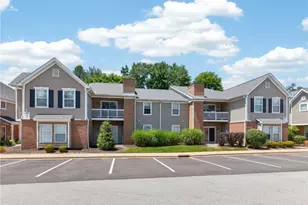 3324 Lenox Village Dr, Fairlawn, OH 44333 - Photo 1