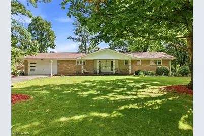 7207 Lee Road NE, Brookfield, OH 44403 - Photo 1