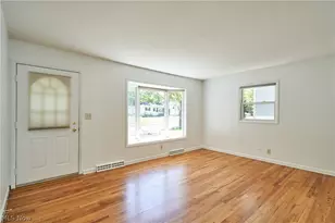 1056 Endicott Dr, Akron, OH 44313 - Photo 1