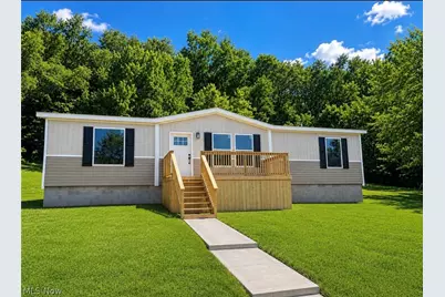 1055 May Road, East Liverpool, OH 43920 - Photo 1