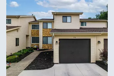 376 Deepwood Drive #376, Wadsworth, OH 44281 - Photo 1