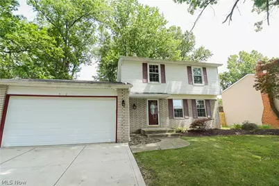 537 Howells Court, Eastlake, OH 44095 - Photo 1