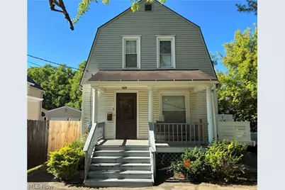 516 Fairfield Street, Warren, OH 44483 - Photo 1