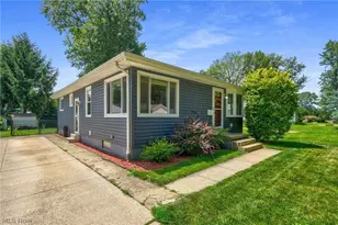 626 Alameda Ave, Cuyahoga Falls, OH 44221 - Photo 1