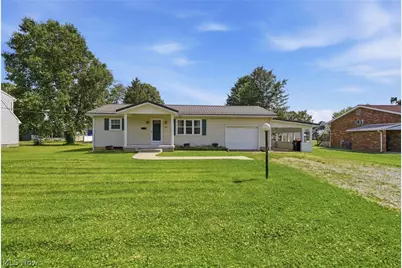 79 W 5th Street, Frazeysburg, OH 43822 - Photo 1