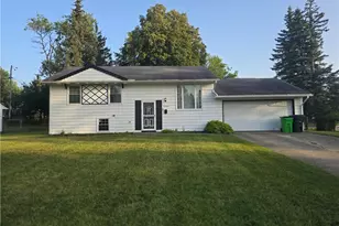 23580 Comstock Rd, Huber Heights, OH 44146 - Photo 1